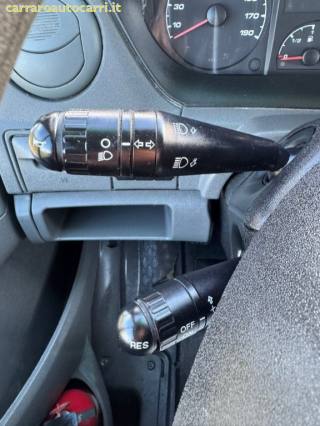 IVECO Daily usata, con Supporto lombare