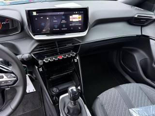 PEUGEOT 2008 usata, con Specchietti laterali elettrici