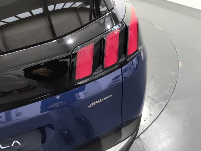 PEUGEOT 3008 usata, con Fari LED