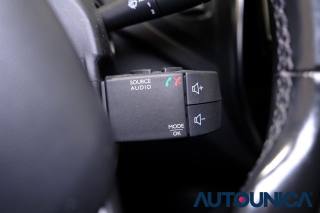 RENAULT Captur usata, con Volante multifunzione