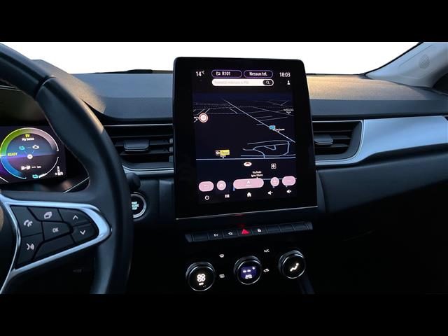 RENAULT Captur usata, con Volante in pelle