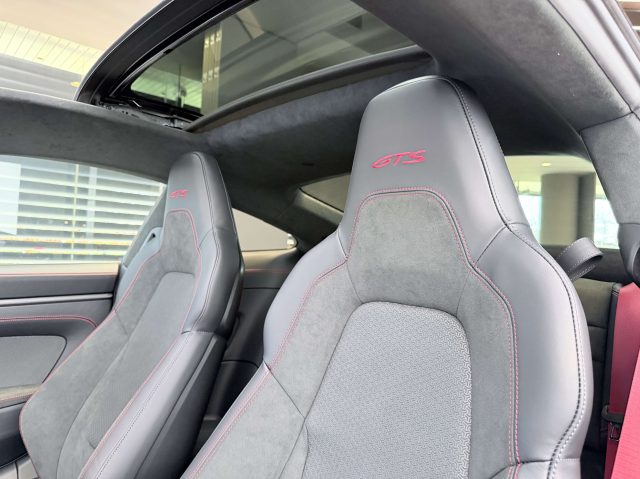 PORSCHE 992 usata, con Autoradio