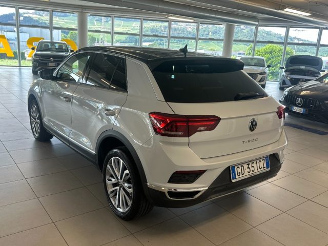 VOLKSWAGEN T-Roc usata, con Alzacristalli elettrici