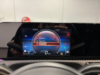 MERCEDES-BENZ A 180 usata, con Luci diurne