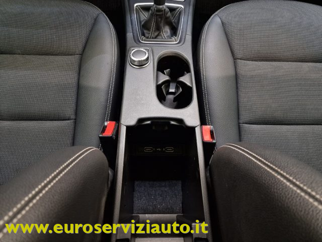 MERCEDES-BENZ B 200 usata, con Sedili sportivi