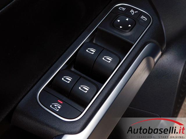 MERCEDES-BENZ GLB 200 usata, con Sound system