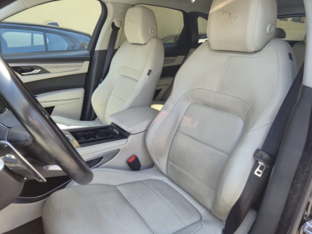 JAGUAR F-Pace usata, con Controllo trazione