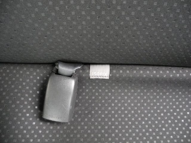 TOYOTA Yaris usata 37