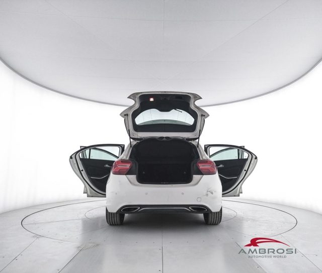 MERCEDES-BENZ A 180 usata 6