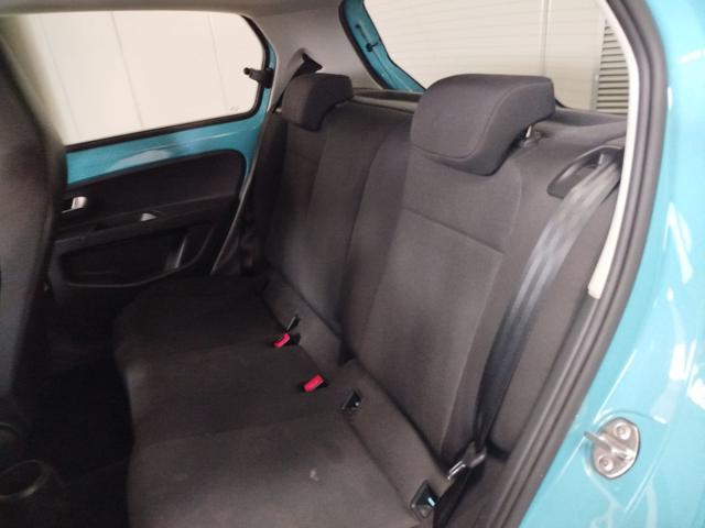 VOLKSWAGEN up! usata, con ESP