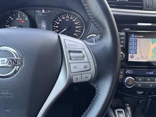 NISSAN Qashqai usata, con Park Distance Control