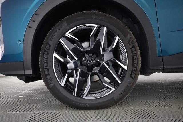 PEUGEOT 3008 usata 9