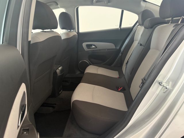CHEVROLET Cruze usata 18