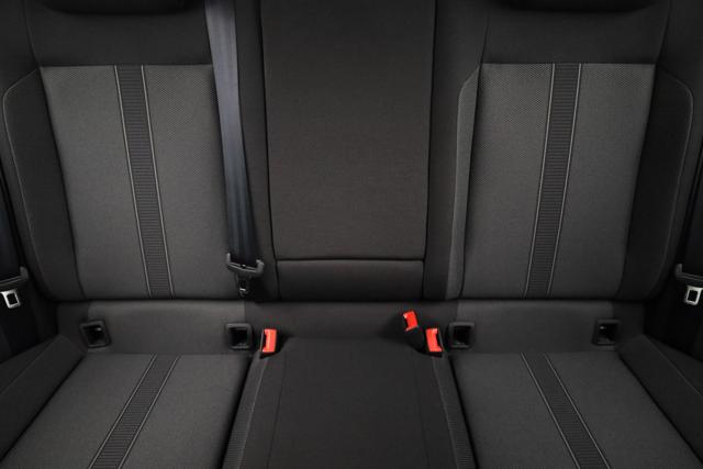 VOLKSWAGEN T-Roc usata, con Autoradio