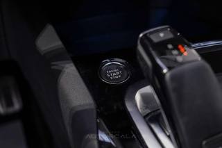 PEUGEOT 5008 usata, con Luci diurne LED