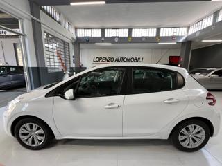 PEUGEOT 208 usata, con Touch screen
