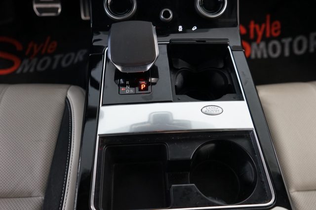 LAND ROVER Range Rover Velar usata, con Sensore di luce