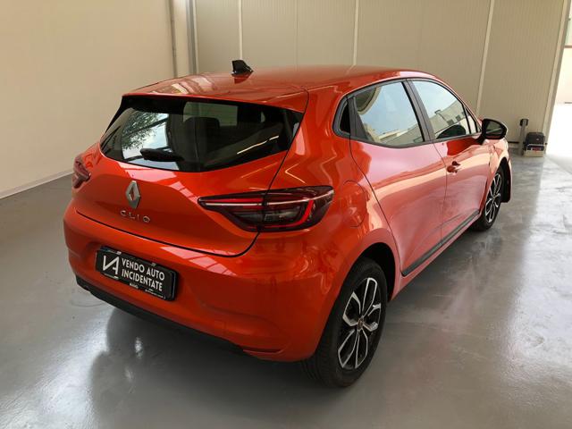 RENAULT Clio usata, con Boardcomputer