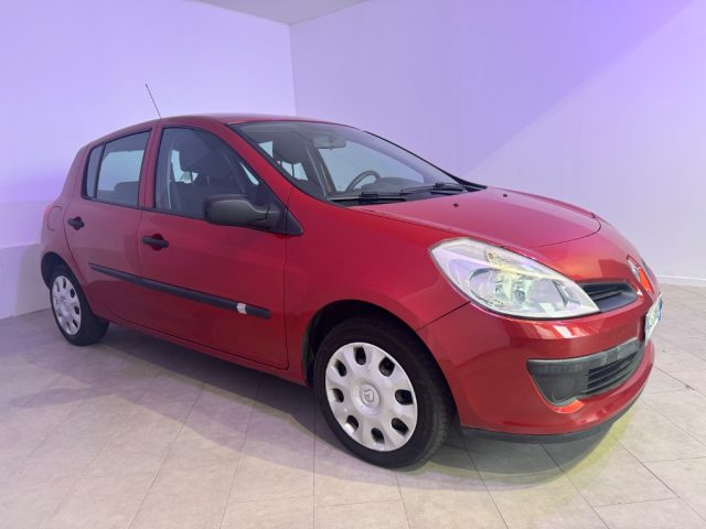 RENAULT Clio usata 1