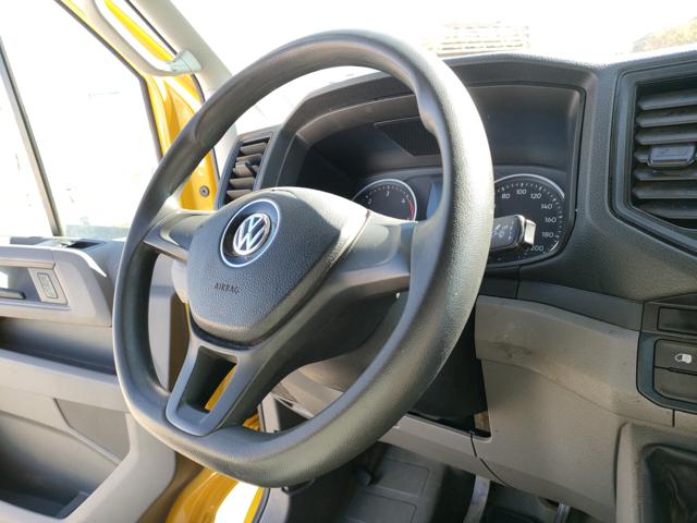 VOLKSWAGEN Crafter usata 38