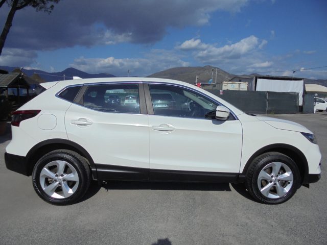 NISSAN Qashqai usata, con Specchietti laterali elettrici