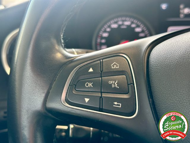 MERCEDES-BENZ C 200 usata, con Park Distance Control