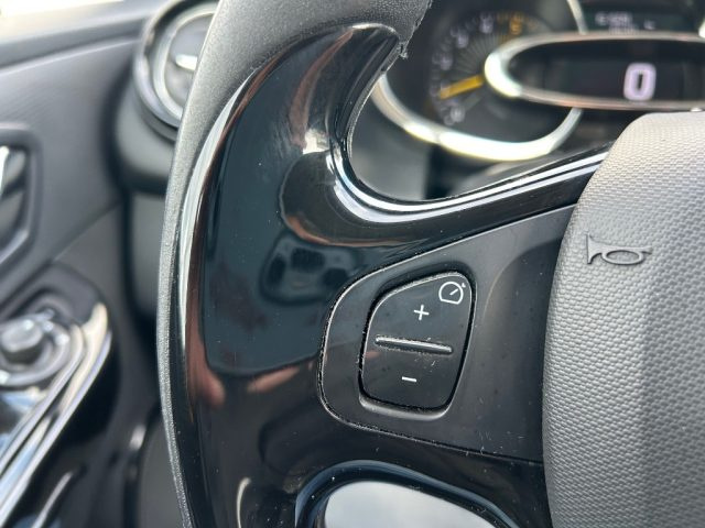 RENAULT Clio usata, con Climatizzatore