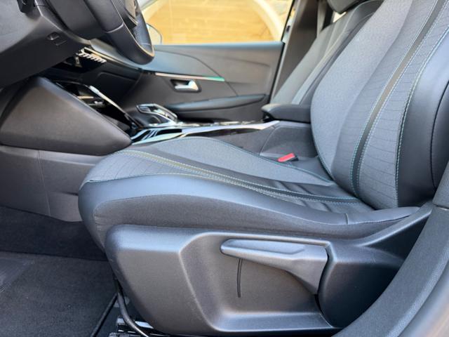 PEUGEOT 208 usata, con Bracciolo
