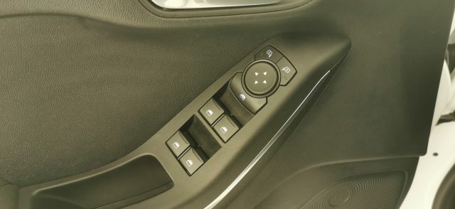 FORD Fiesta usata 46