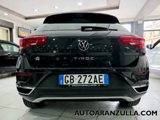 VOLKSWAGEN T-Roc usata, con MP3