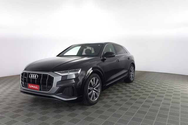 AUDI Q8 usata 0