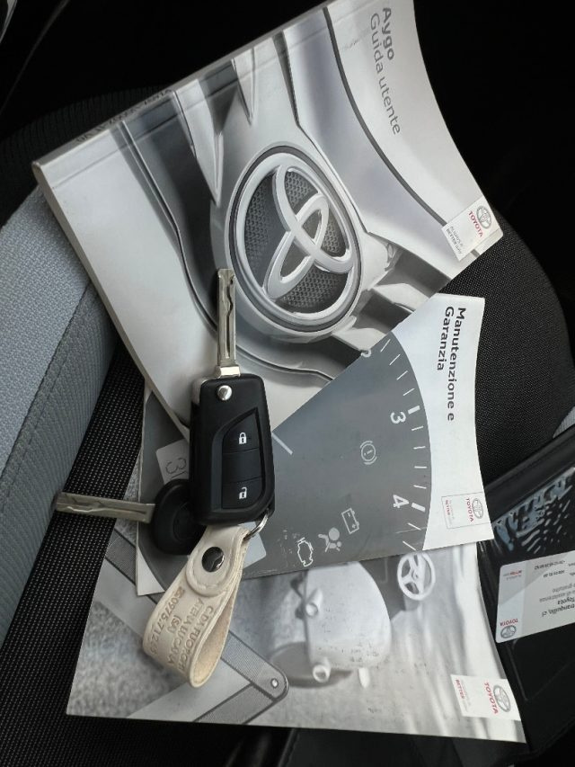 TOYOTA Aygo usata, con Boardcomputer