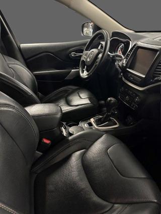 JEEP Cherokee usata, con Airbag