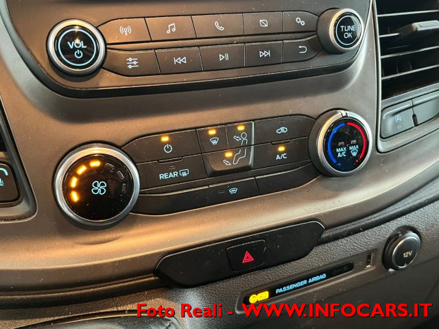 FORD Tourneo Custom usata, con Sensori di parcheggio posteriori