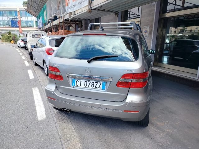 MERCEDES-BENZ B 180 usata, con Airbag laterali