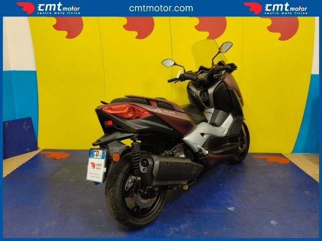 YAMAHA X-MAX 300 usata 3