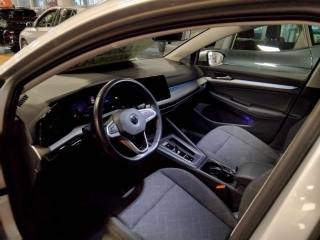VOLKSWAGEN Golf usata, con Fari LED