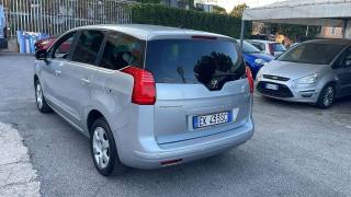 PEUGEOT 5008 usata, con Chiusura centralizzata
