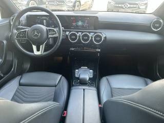 MERCEDES-BENZ A 180 usata, con Cerchi in lega