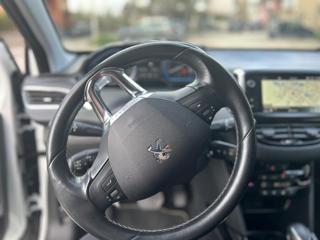 PEUGEOT 208 usata 30