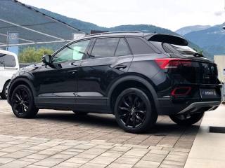 VOLKSWAGEN T-Roc usata, con Autoradio