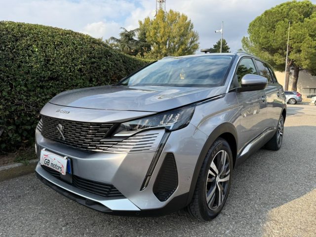PEUGEOT 5008 usata, con Airbag