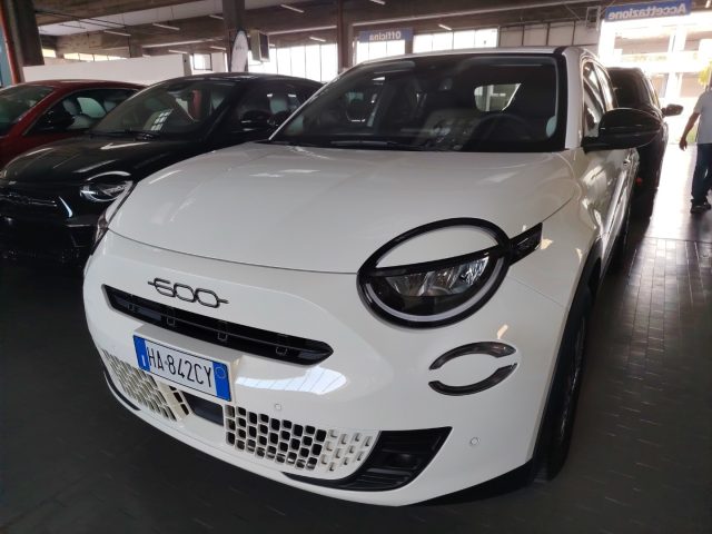 FIAT 600e usata, con ABS