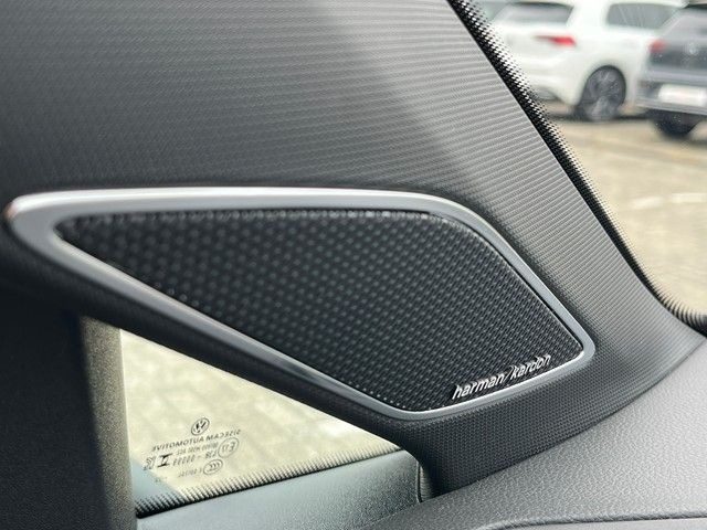 VOLKSWAGEN Golf usata, con Autoradio