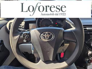 TOYOTA iQ usata, con Immobilizzatore elettronico