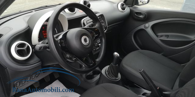 SMART ForFour usata, con Autoradio