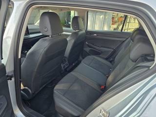 VOLKSWAGEN Golf usata, con Sistema di parcheggio automatico