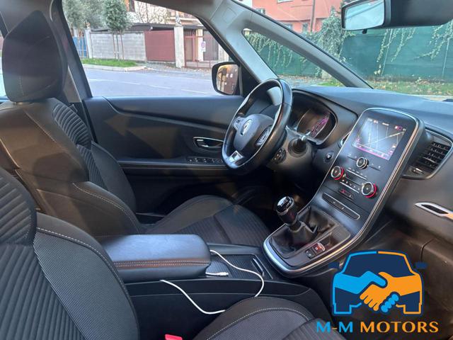 RENAULT Grand Scenic usata, con Bluetooth
