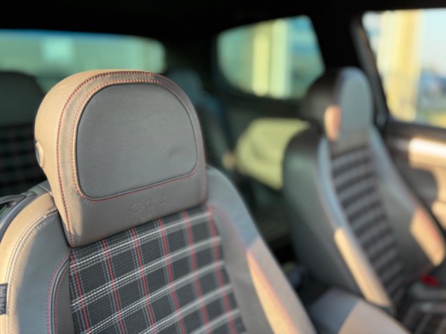 VOLKSWAGEN Golf usata, con Chiusura centralizzata