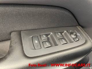 VOLVO XC60 usata, con Autoradio digitale